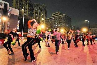 最有名广场舞老师女网红,揭秘网红舞蹈老师的风采与魅力