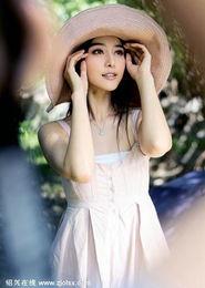 清纯女明星有哪些,盘点娱乐圈中的清纯女明星风采