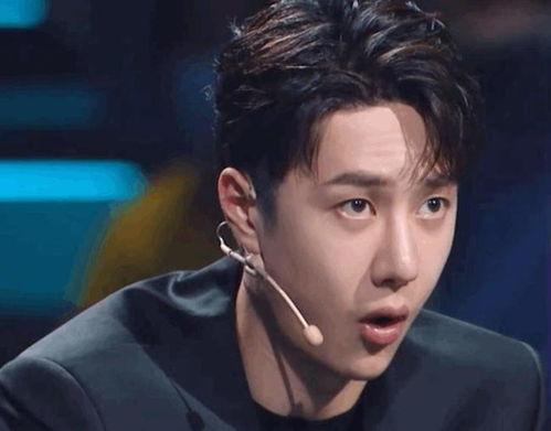 王一博现场吃瓜,揭秘娱乐圈幕后真相